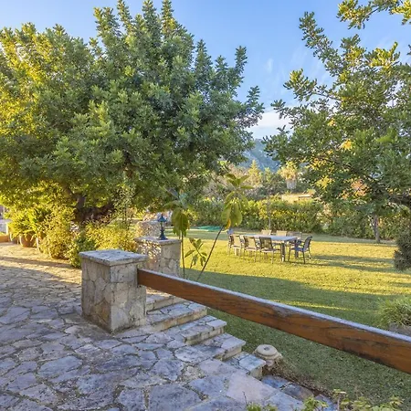 Calistro 454 Country house