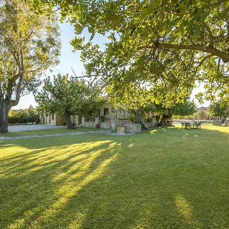 Country house Calistro 454